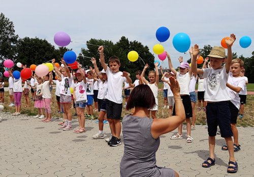  Sommerfest an der Hans-Carossa Grund- und Mittelschule mit vielen Auftritten